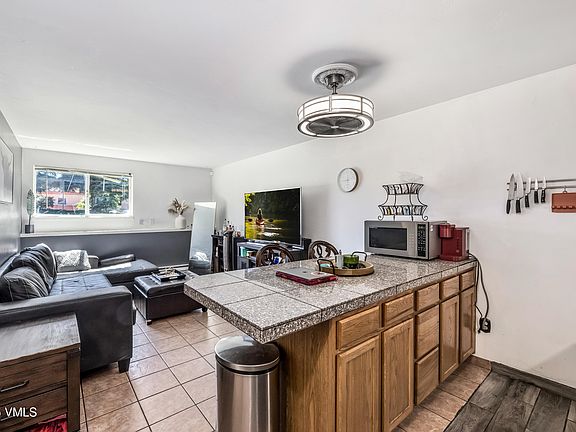 4th image of 831 W Beaver Creek Blvd #C2