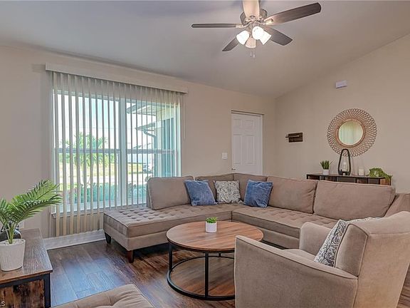 5th image of 2528 SW 17th PL
