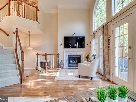 5th image of 2517 Gadsby Pl