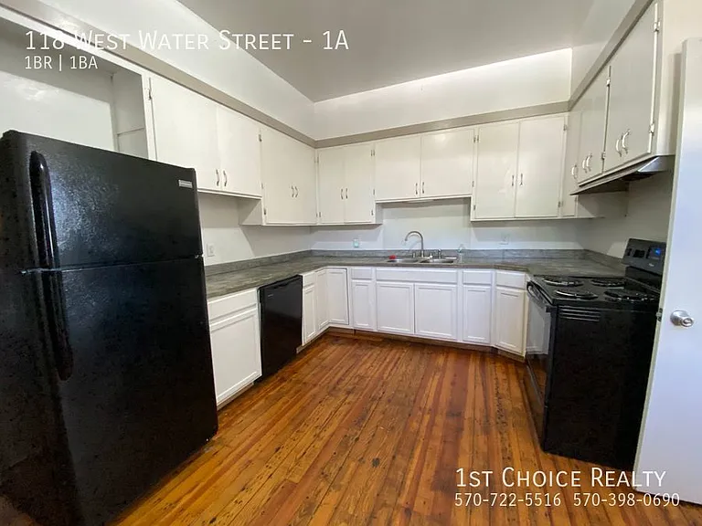 118 W Water St #1A — Photo 8