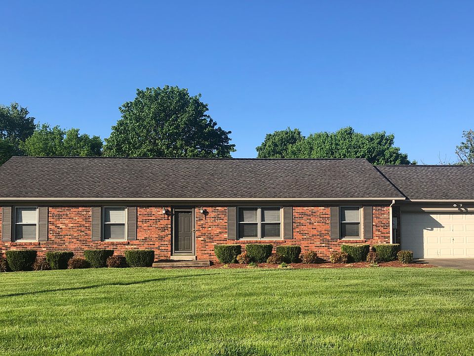 1st image of 1228 Fox Hollow Ct