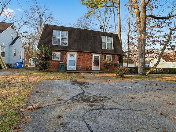3rd image of 5206 Sunbeam Ave