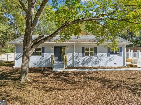 1100 Forest Heights Dr, Athens, GA 30606