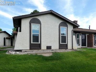 408 Valley Hi Cir APT B, Colorado Springs, CO, 80910
