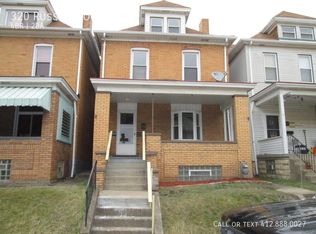 320 Russellwood Ave, Mc Kees Rocks, PA 15136