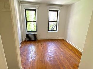 243 W 15th St #3, New York, NY 10011