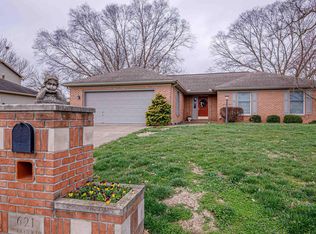 621 Brookview Dr, Evansville, IN 47711