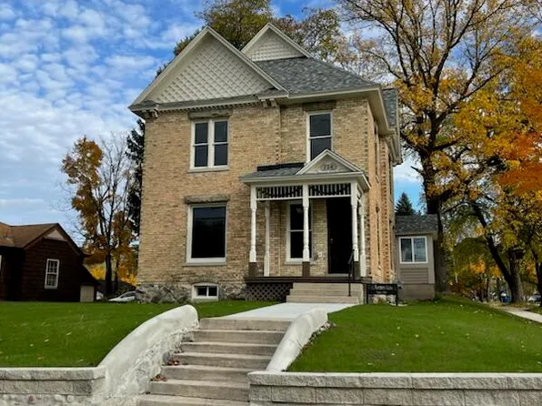 224 S State St, Hart, MI 49420