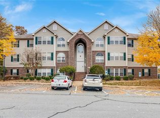 433 Timberline Ridge Ct, Winston Salem, NC 27106