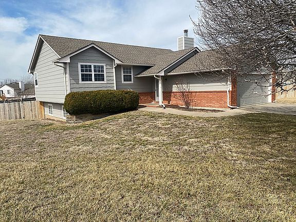 3629 N Inwood Ct