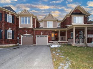 303 Chuchmach Close, Milton, ON L9T 8B3