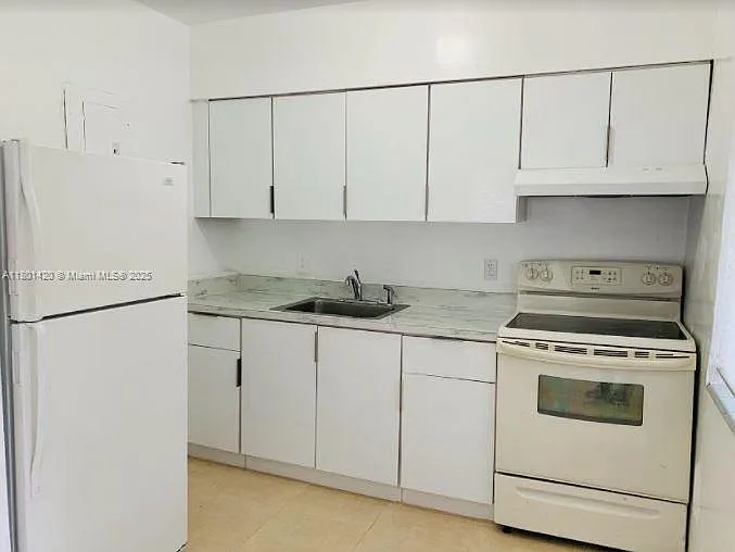 Building Photo - 691 NE 86th St #3