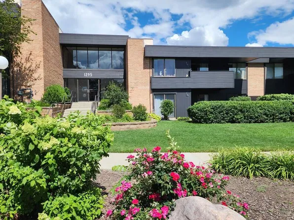 1295 N Sterling Ave Unit 102, Palatine, IL 60067
