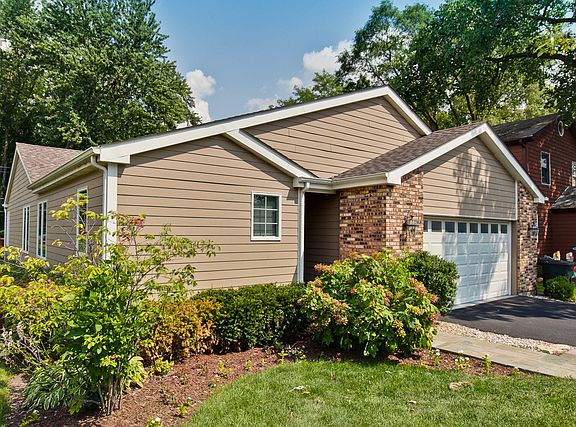 3rd image of 26163 N Highland Dr