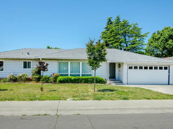 1208 Westway Dr, Woodland, CA 95695