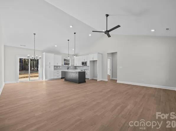 2287 Lee Lawing Rd, Lincolnton, NC 28092