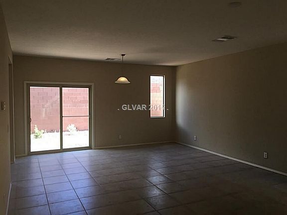 3rd image of 10617 Mount Blackburn Ave