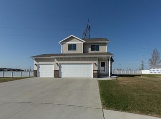 5641 47th Ave S, Fargo, ND 58104