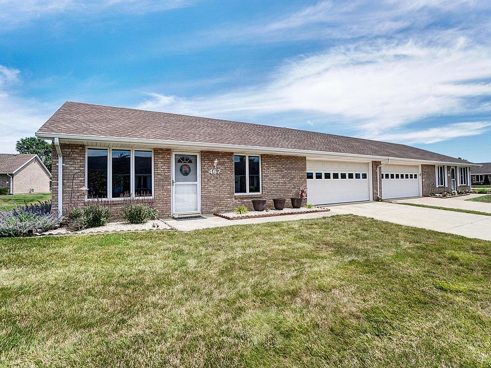 1st image of 467 Patricia Dr