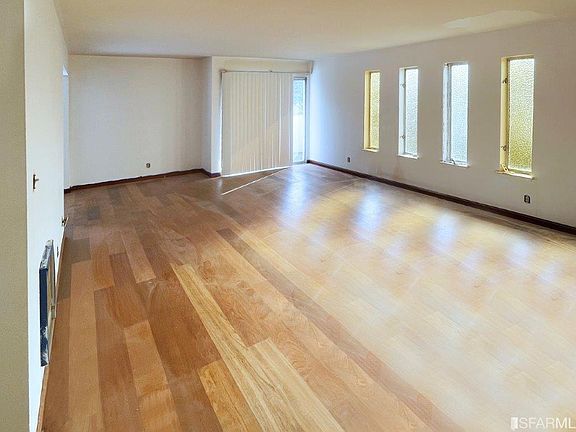 4th image of 3101 Laguna St
