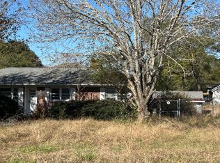 615 Hayes Rd, Starr, SC 29684