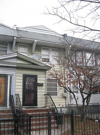 1st image of 1585 E 96th St