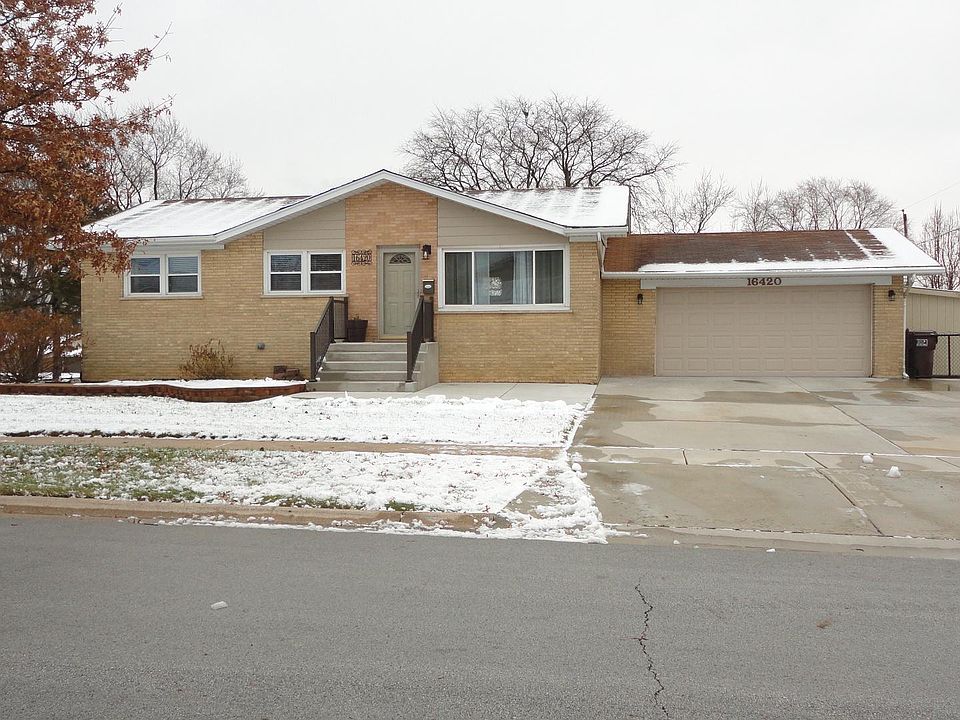 1st image of 16420 66th Ave