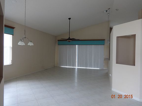 2nd image of 6443 Nona Ct