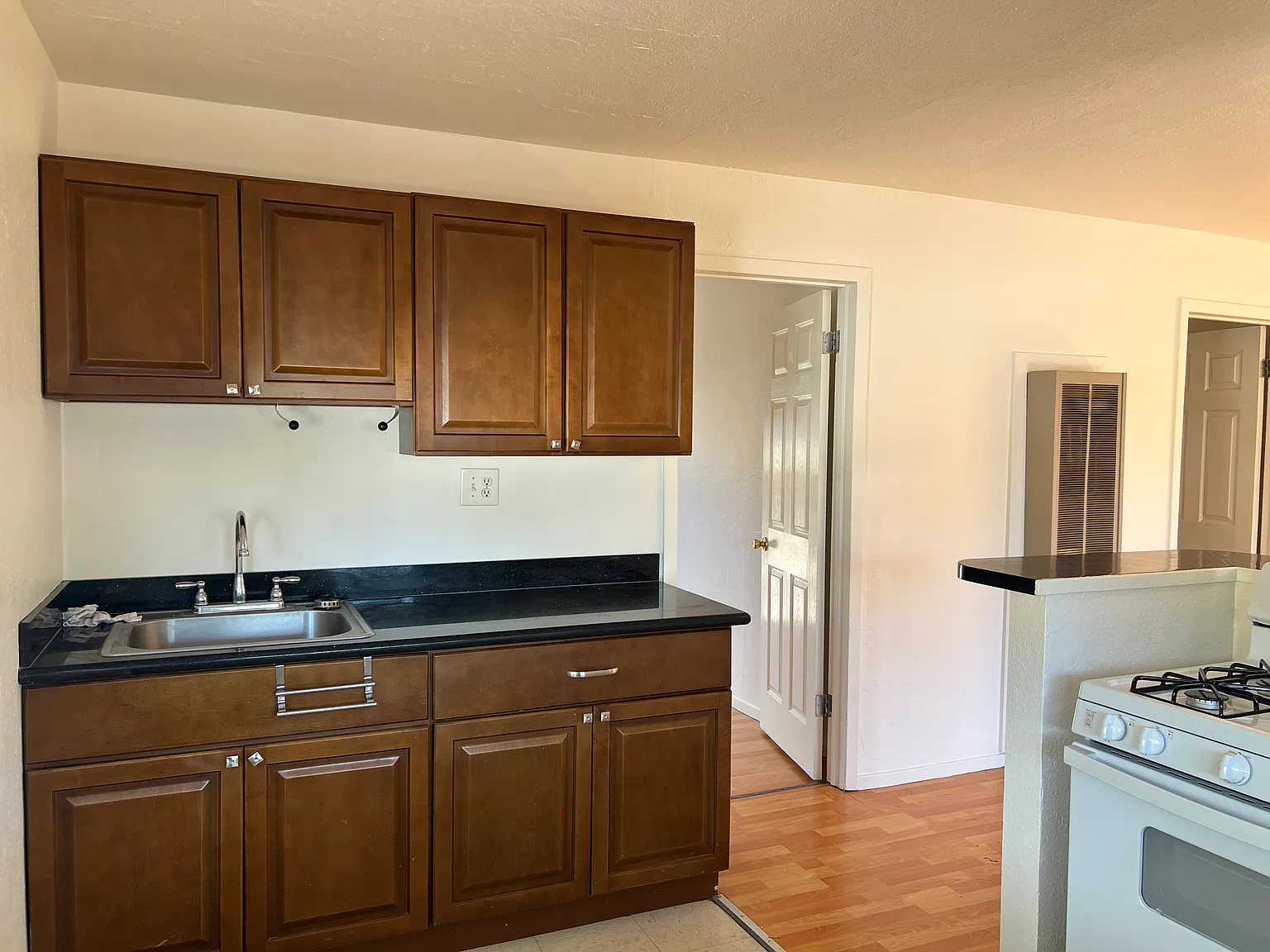 Ford St, Ukiah — Photo 2