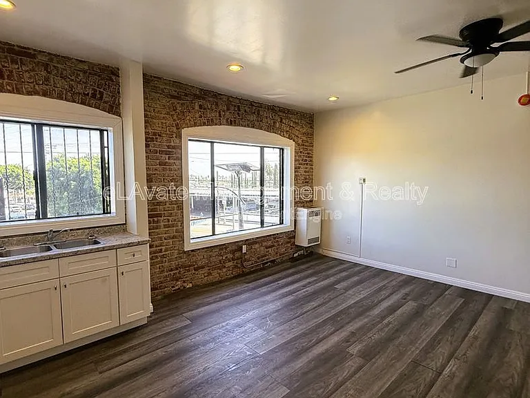 2195 Whittier Blvd #205 — Photo 8