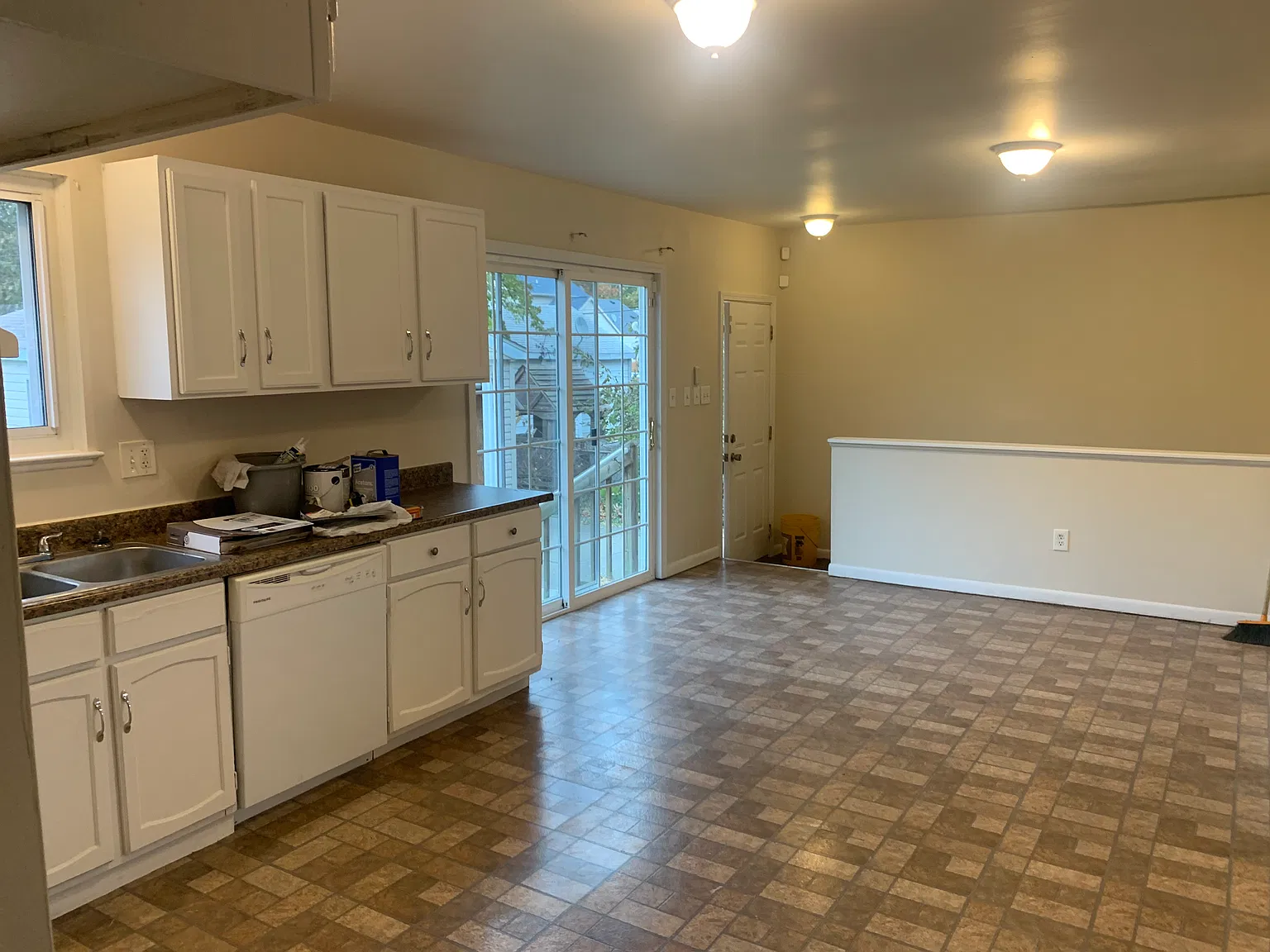 3 bed, $1,600 — Photo 4