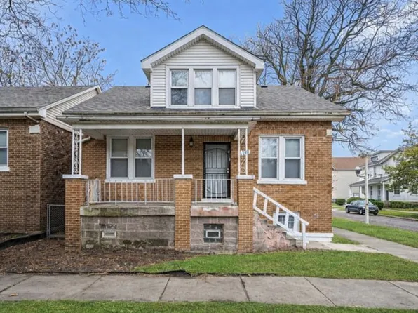 8100 S Houston Ave, Chicago, IL 60617