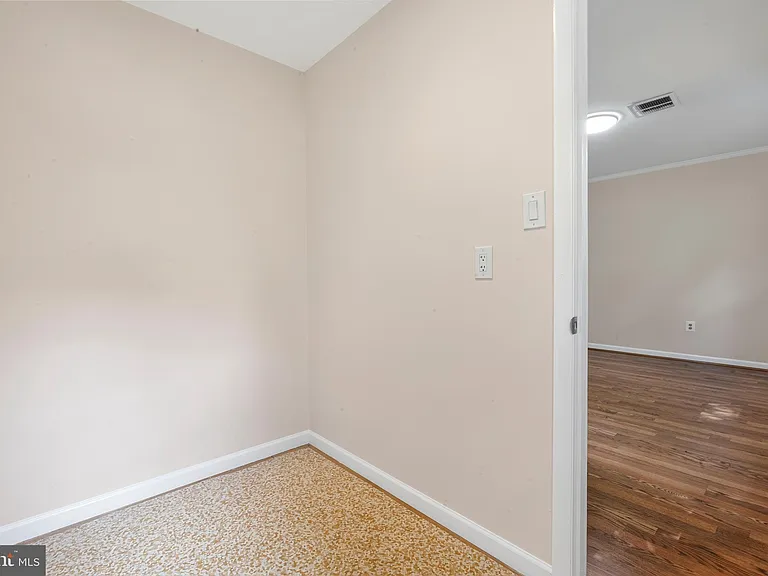 5129 Chowan Ave — Photo 42