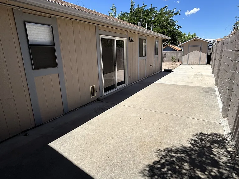 1974 Castillo Dr SW — Photo 24