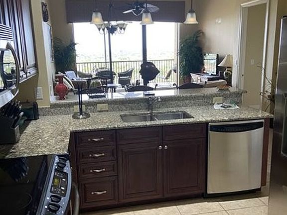 5th image of 5793 Cape Harbour Dr APT 1416