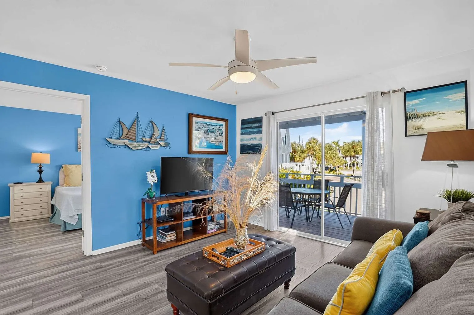 3 bed, 2.0 bath, 1205 sqft, $13,770 — Photo 3