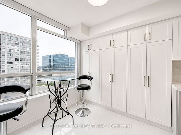 4th image of 9015 Leslie St #616