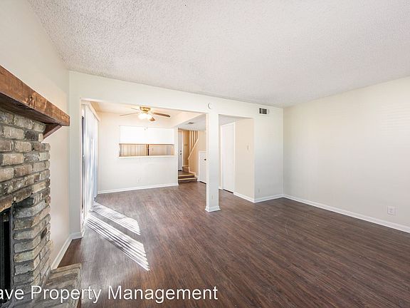 4th image of 7101 Woodhue Ct #B