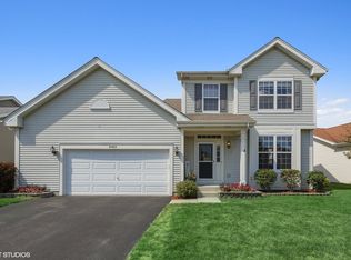 32664 Innetowne Rd, Lakemoor, IL 60051