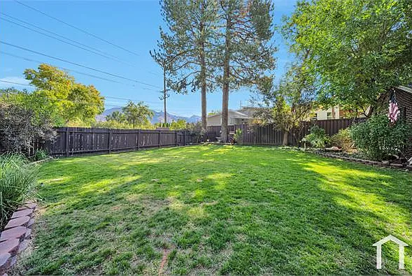2934 W Ryan Dr #B — Photo 3