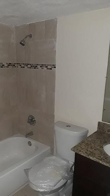 2nd image of 468 NE 206th Ln APT 106