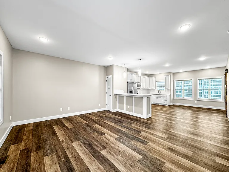 Highland Pointe — Photo 14