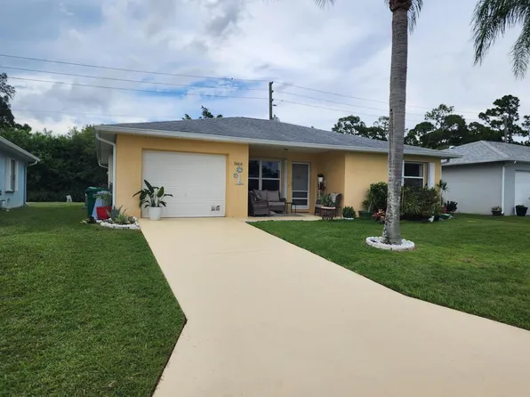 5668 Travelers Way, Fort Pierce, FL 34982