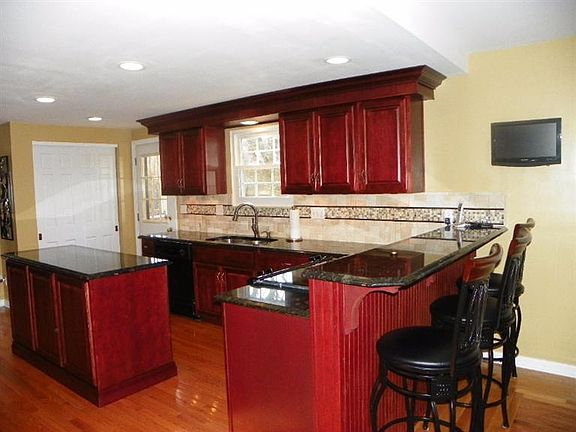 5th image of 2423 Concordgreen Dr