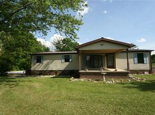 2449 Hoodoo Rd, Beechgrove, TN 37018