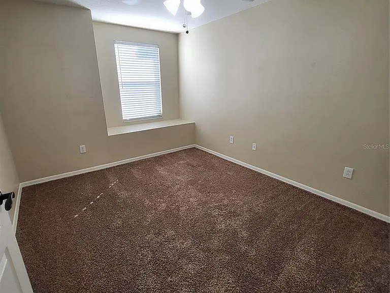 25903 Bloomsbury Ct — Photo 46