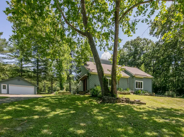 2175 McGee 1 Ln, Nicholasville, KY 40356