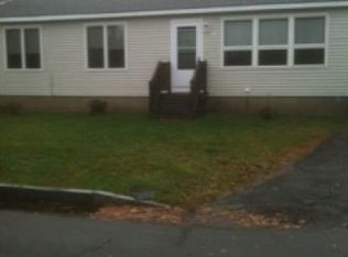 105 Webb St, Portland, ME 04102