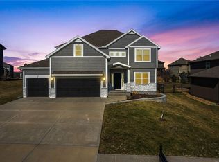 17690 N Alder Ct, Platte City, MO 64079