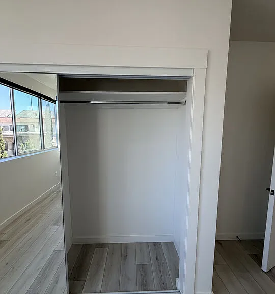 124 S Croft Ave #303 — Photo 32